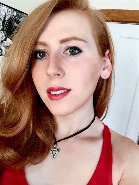 redhead shemale|trans